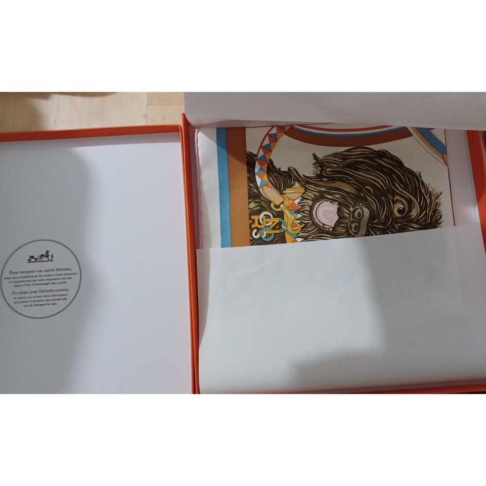 Hermès Gavroche Jules de Casting 45 Detail Scarf White Pink 42x43 cm - Picture 6 of 6